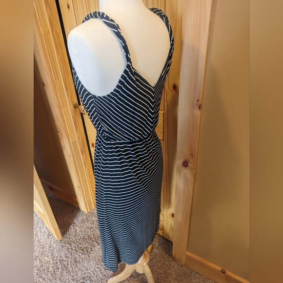 Loft size XS black striped dress - Picture 2 of 3